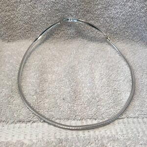Avon Omega Silver Chain new in box